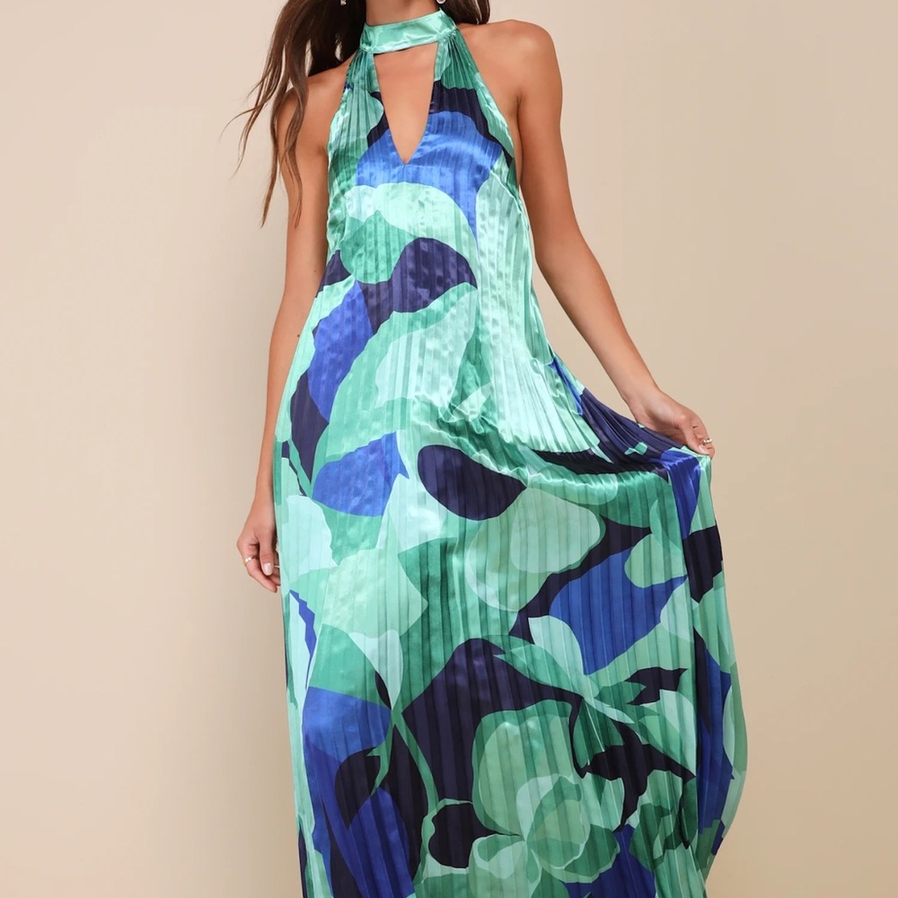 Lulu's Blue and Green Maxi Dress